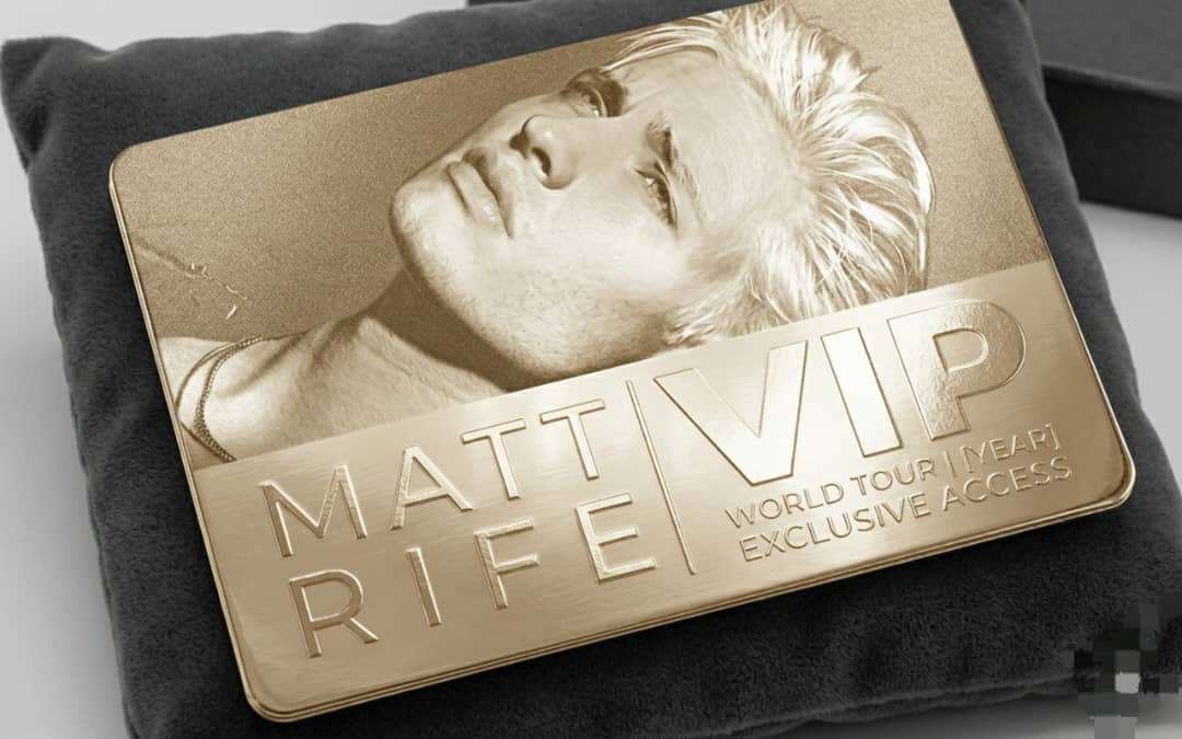 Platinum Fan Fan Card